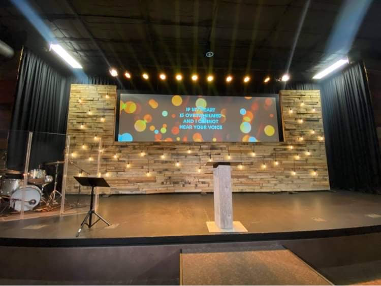 Bulk Pallet Wood |  Reclaimed Pallet Boards | Accent Walls & Ceilings