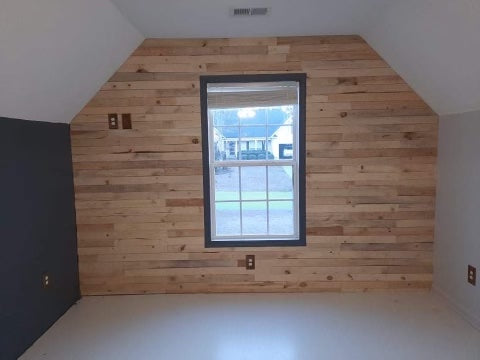 Bulk Pallet Wood |  Reclaimed Pallet Boards | Accent Walls & Ceilings